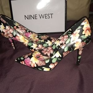 NWOT Nine West Shoes 7M
